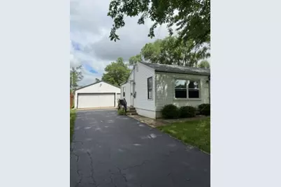 324 Elmwood Lane, Antioch, IL 60002 - Photo 1