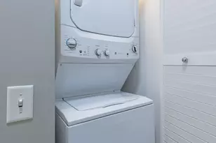 757 N Orleans St, Chicago, IL 60654 - Photo 19