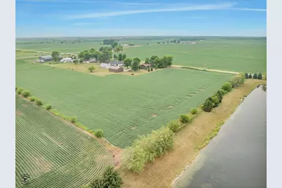 000 W Eagle Lake Road, Beecher, IL 60401 - Photo 7