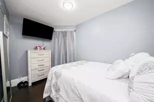 7144 S Champlain Ave, Chicago, IL 60619 - Photo 25