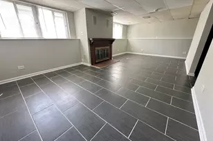 899 Carl Ave, Elgin, IL 60120 - Photo 13