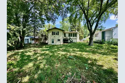 899 Carl Avenue, Elgin, IL 60120 - Photo 17