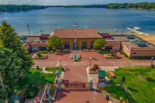 10625 Red Leaf Cir, Lakewood, IL 60014 - Photo 45