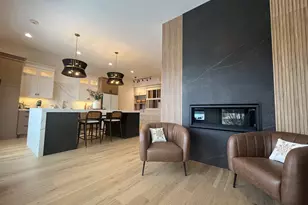 10625 Red Leaf Cir, Lakewood, IL 60014 - Photo 7