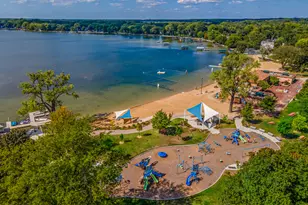 10625 Red Leaf Cir, Lakewood, IL 60014 - Photo 51