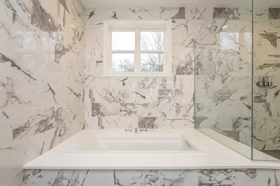 10625 Red Leaf Circle, Lakewood, IL 60014 - Photo 19