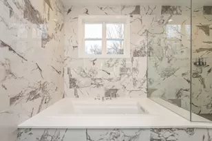 10625 Red Leaf Cir, Lakewood, IL 60014 - Photo 19