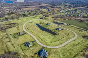 10625 Red Leaf Cir, Lakewood, IL 60014 - Photo 39