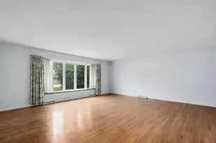 1106 East North Path, Wheaton, IL 60187 - Photo 3