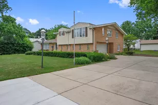 1106 East North Path, Wheaton, IL 60187 - Photo 21