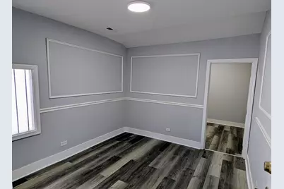 1S085 Summit Avenue, Oakbrook Terrace, IL 60181 - Photo 11