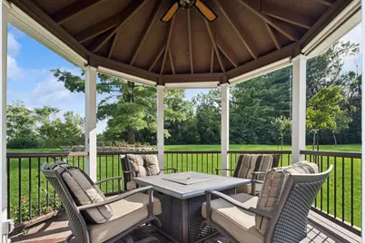 8120 Woodside Lane, Burr Ridge, IL 60527 - Photo 23