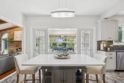 8120 Woodside Lane, Burr Ridge, IL 60527 - Photo 7