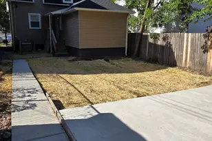 11531 S Perry Ave, Chicago, IL 60628 - Photo 15