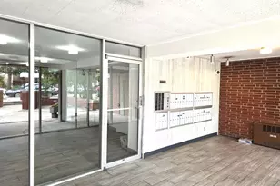 6040 N Troy St, Chicago, IL 60659 - Photo 3