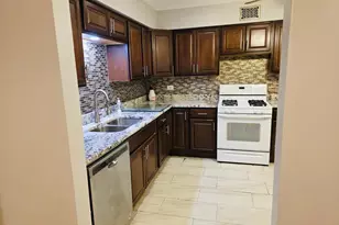 6040 N Troy St, Chicago, IL 60659 - Photo 7