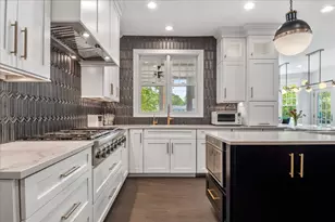 1423 Northwoods Rd, Deerfield, IL 60015 - Photo 9