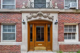 1424 E 58th St, Chicago, IL 60637 - Photo 1