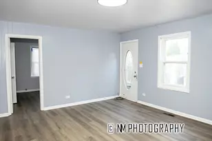 9828 Warren Ave, Oak Lawn, IL 60453 - Photo 5