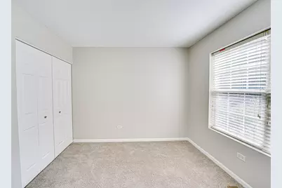 2427 Stoughton Circle #2427, Aurora, IL 60502 - Photo 9