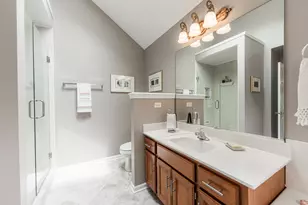 102 Quinlan Ave, Dekalb, IL 60115 - Photo 35