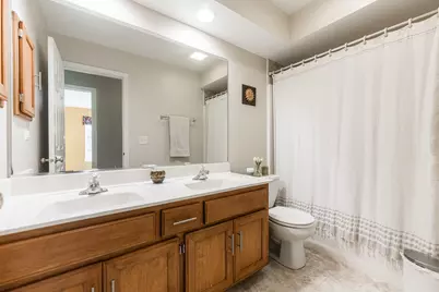 102 Quinlan Avenue, Dekalb, IL 60115 - Photo 43