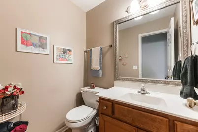 102 Quinlan Avenue, Dekalb, IL 60115 - Photo 27