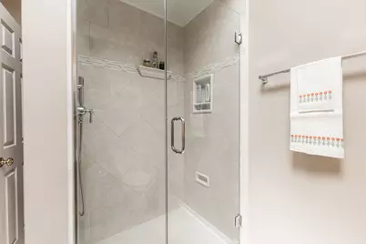 102 Quinlan Avenue, Dekalb, IL 60115 - Photo 37