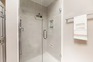 102 Quinlan Ave, Dekalb, IL 60115 - Photo 37