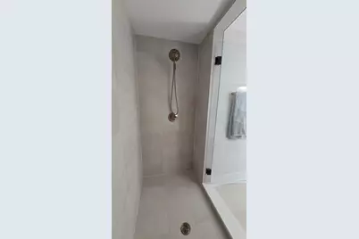 4000 Forest Avenue #6, Brookfield, IL 60513 - Photo 15