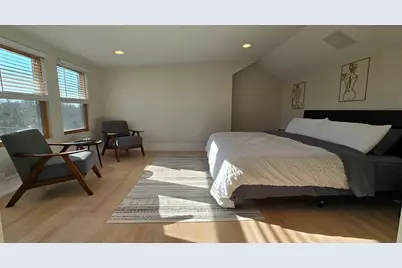 4000 Forest Avenue #6, Brookfield, IL 60513 - Photo 9