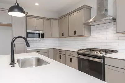 1922 Dunraven Road, Bloomington, IL 61704 - Photo 13