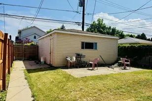 5221 W Montrose Ave, Chicago, IL 60641 - Photo 27