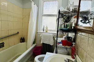 5221 W Montrose Ave, Chicago, IL 60641 - Photo 13