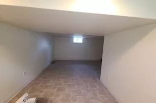 1902 W 1st St, Dixon, IL 61021 - Photo 35