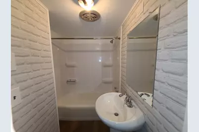 1902 W 1st Street, Dixon, IL 61021 - Photo 25