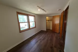 1902 W 1st St, Dixon, IL 61021 - Photo 27