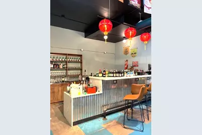 2763 N Milwaukee Avenue, Chicago, IL 60647 - Photo 3