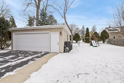 180 1 Street, Crystal Lake, IL 60014 - Photo 19