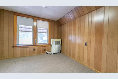 10747 S Avenue H, Chicago, IL 60617 - Photo 11