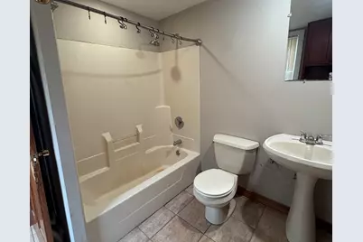 17 S Cagwin Avenue, Joliet, IL 60436 - Photo 3