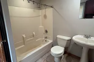 17 S Cagwin Ave, Joliet, IL 60436 - Photo 3