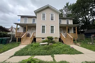 17 S Cagwin Ave, Joliet, IL 60436 - Photo 1