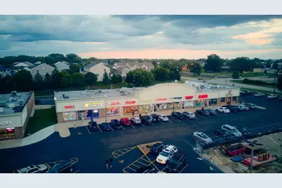 152 N Bolingbrook Drive, Bolingbrook, IL 60440 - Photo 7