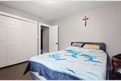 251 W 10th Street, Chicago Heights, IL 60411 - Photo 9