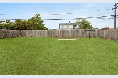 251 W 10th Street, Chicago Heights, IL 60411 - Photo 25