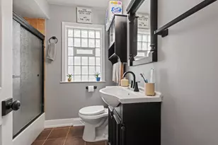 251 W 10th St, Chicago Heights, IL 60411 - Photo 15