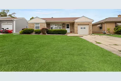 251 W 10th Street, Chicago Heights, IL 60411 - Photo 1