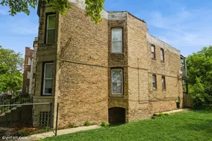 6621 S Marquette Dr, Chicago, IL 60637 - Photo 11