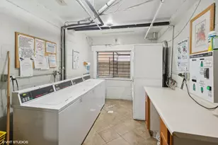 5950 N Kenmore Ave, Chicago, IL 60660 - Photo 13